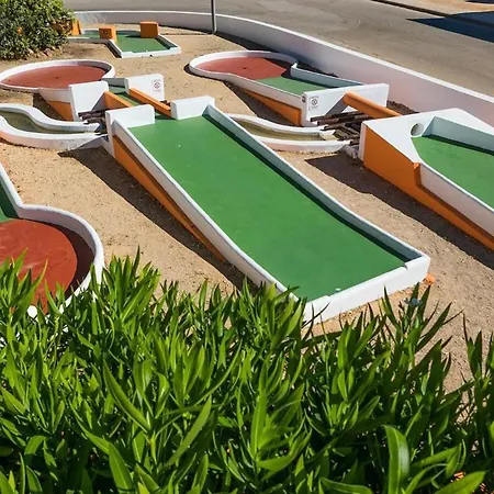 Clube - 2br Pool, Kids Club & Family Fun Appartamento *