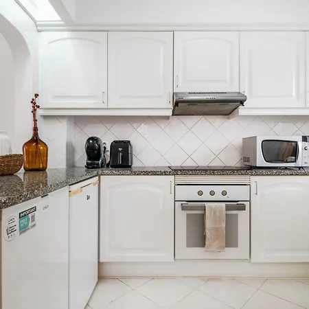 Clube - 2br Pool, Kids Club & Family Fun Lägenhet Albufeira