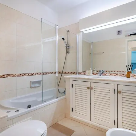 Appartamento Clube - 2br Pool, Kids Club & Family Fun Albufeira