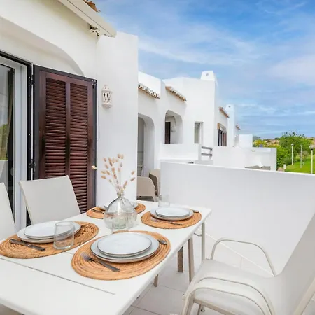 Appartement Clube - 2br Pool, Kids Club & Family Fun Albufeira