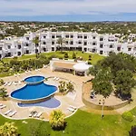 Clube - 2br Pool, Kids Club & Family Fun Apartment Albufeira